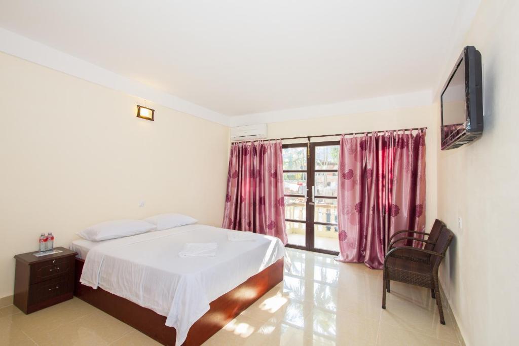 Sakal Guesthouse Restaurant & Bar Sihanoukville Rum bild