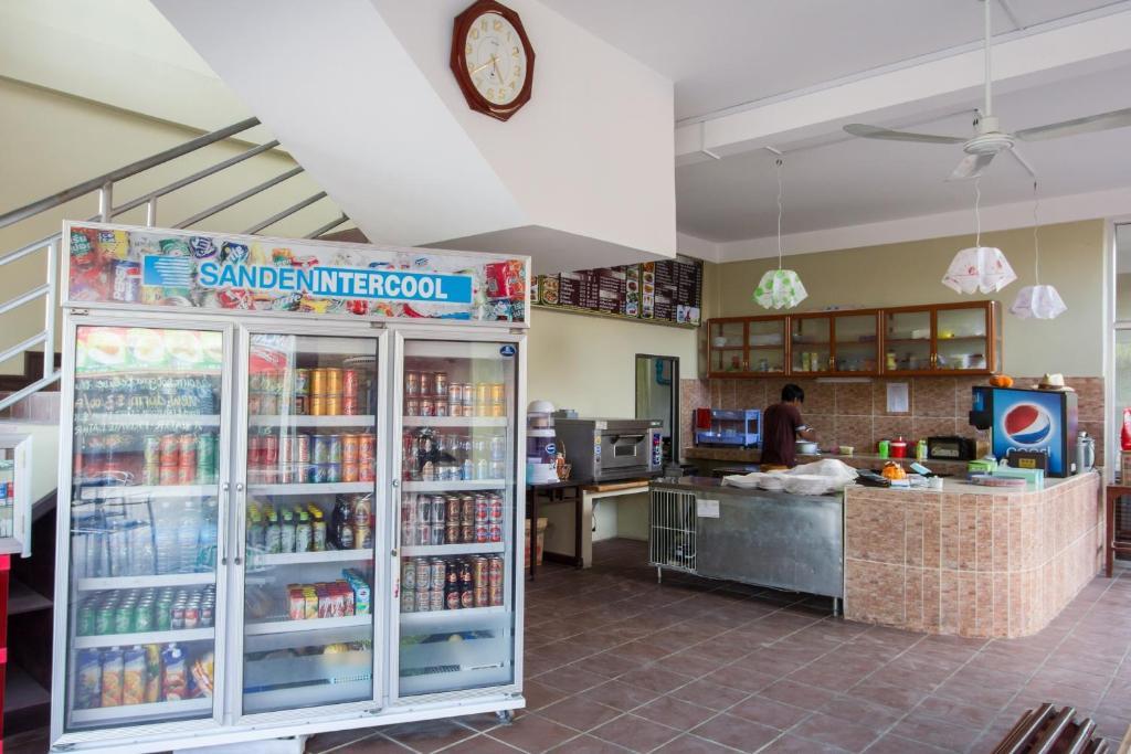 Sakal Guesthouse Restaurant & Bar Sihanoukville Exteriör bild